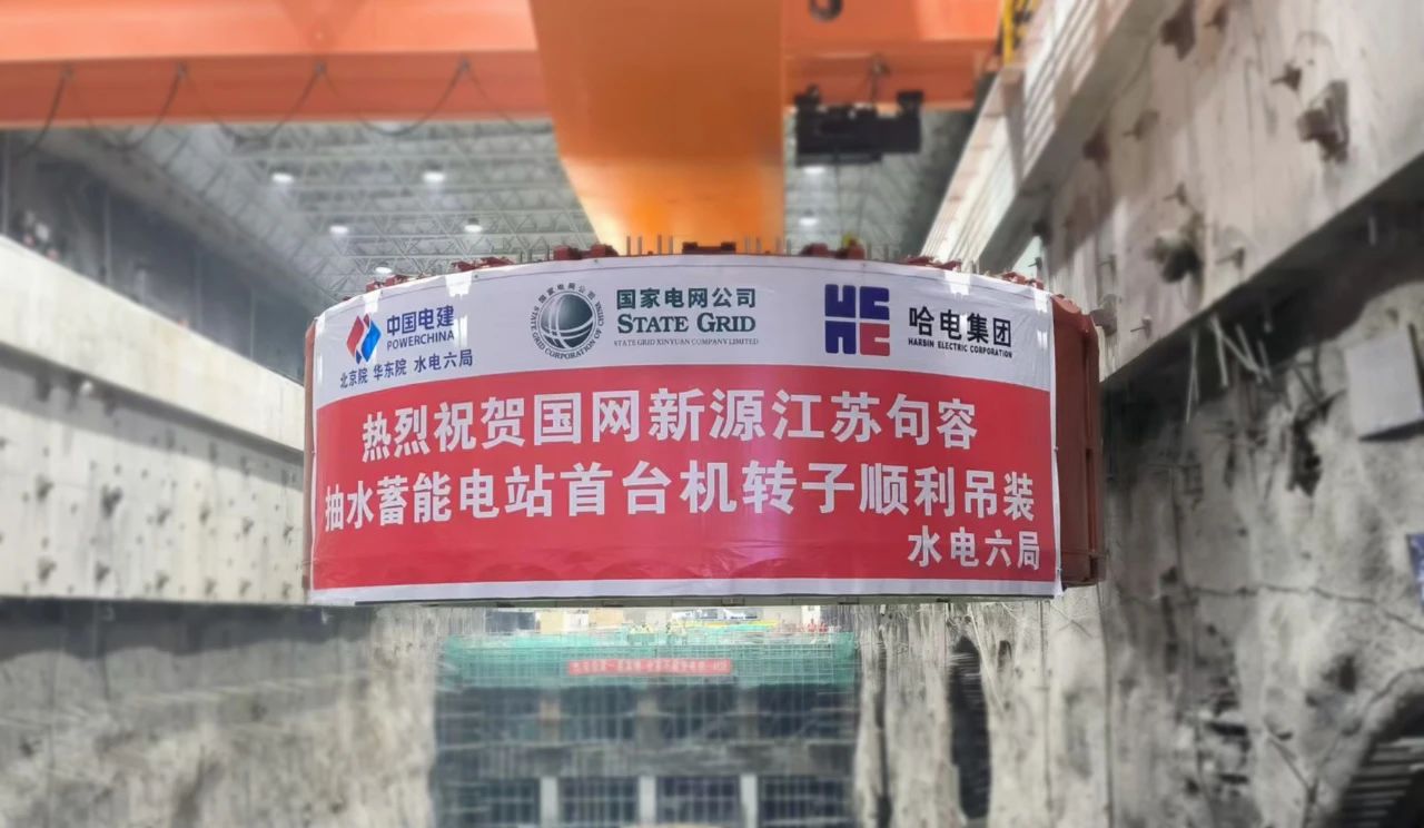 8896D9D13157C5A17200CFCC3DE_4641C042_1B675.jpg?e=